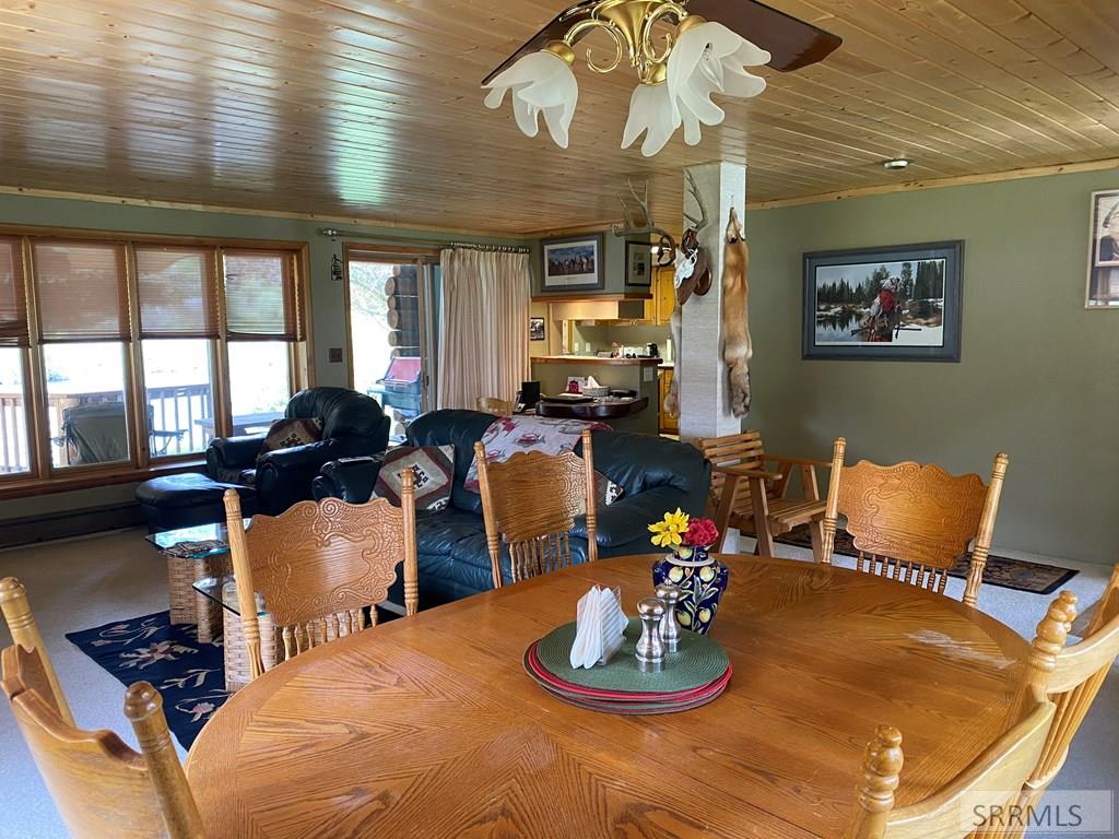 385 River Front Lane, CLAYTON, Idaho image 11
