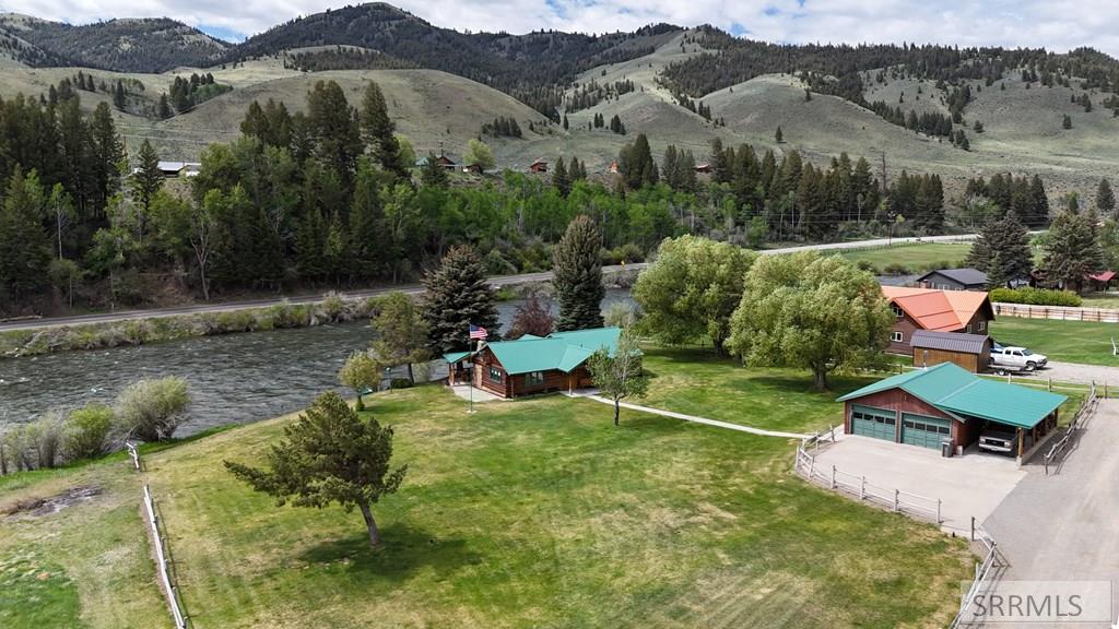 385 River Front Lane, CLAYTON, Idaho image 5