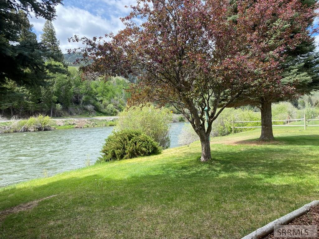 385 River Front Lane, CLAYTON, Idaho image 39
