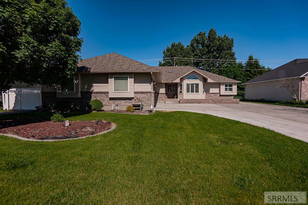 2585 Ridgecrest Drive, IDAHO FALLS, Idaho image 1