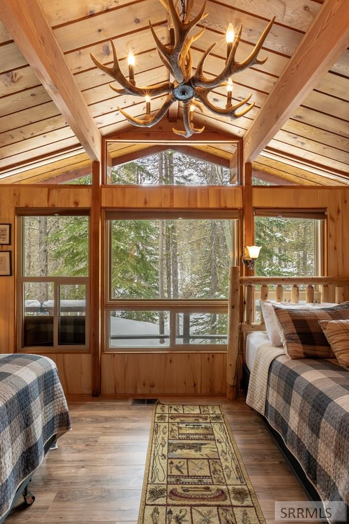 4127 Big Springs Loop Road, ISLAND PARK, Idaho image 21