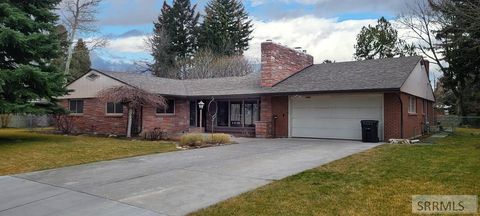 Photo of 2820 Holly Place, IDAHO FALLS, ID 83402 (MLS # 2181943)
