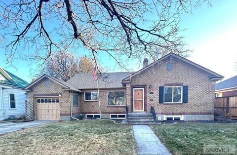 Photo of 181 W 13th Street, IDAHO FALLS, ID 83402 (MLS # 2181920)