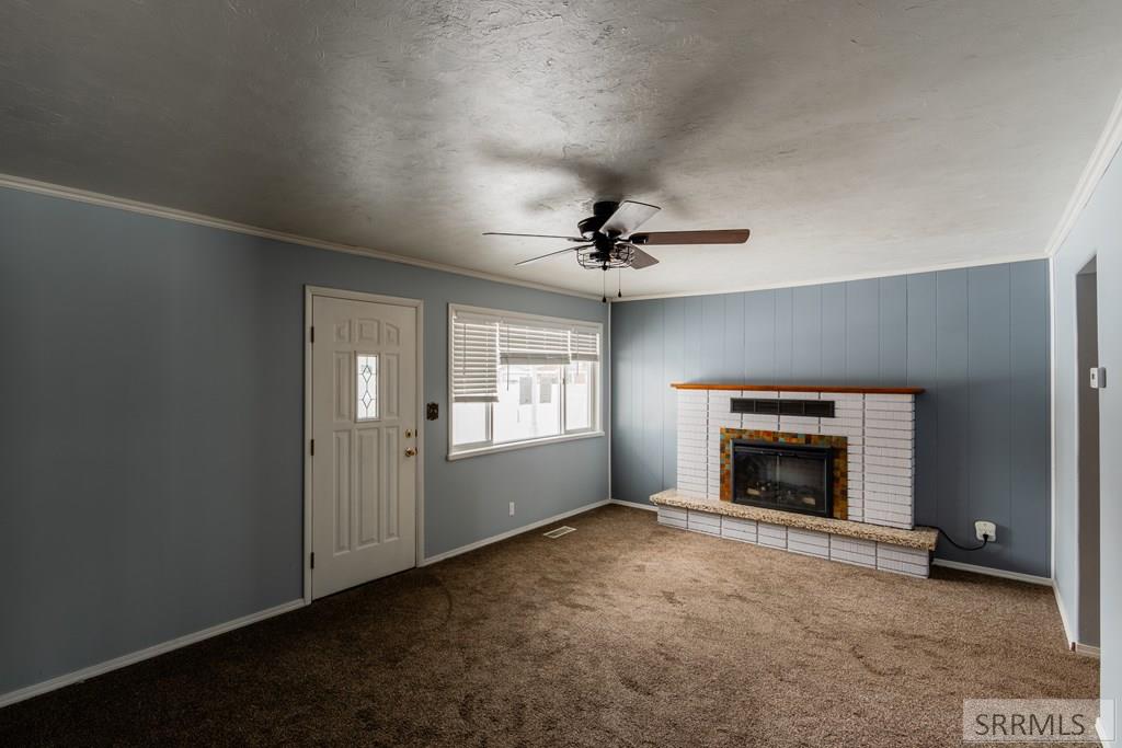 215 Clifford Street, BLACKFOOT, Idaho image 3