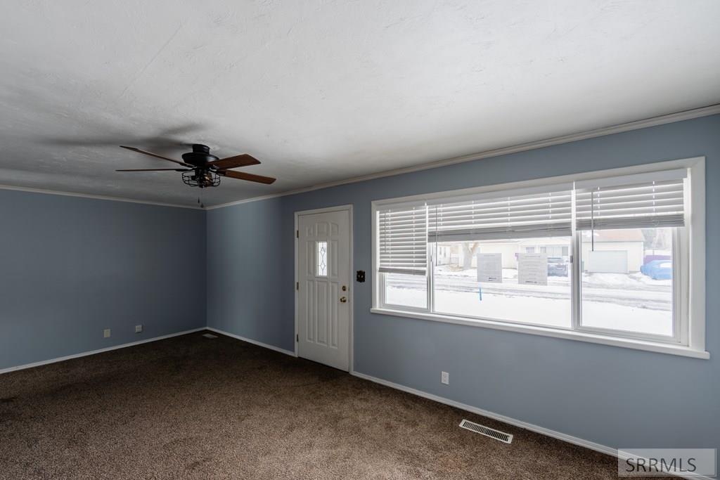 215 Clifford Street, BLACKFOOT, Idaho image 5