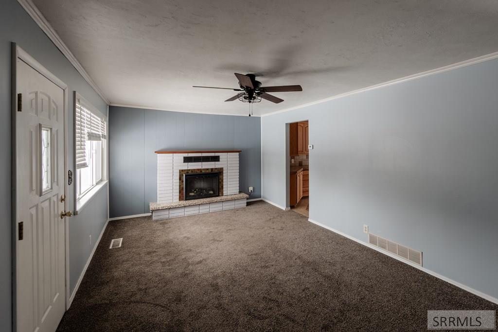 215 Clifford Street, BLACKFOOT, Idaho image 2