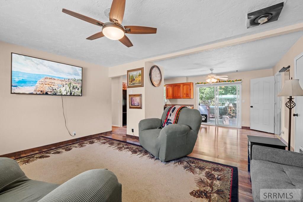 360 Summer Street, RIGBY, Idaho image 4