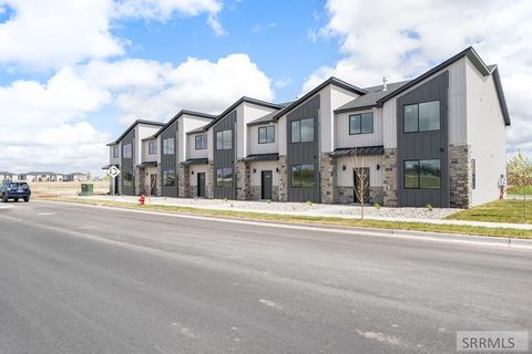 Photo of 739 Curlew Drive, AMMON, ID 83406 (MLS # 2185616)