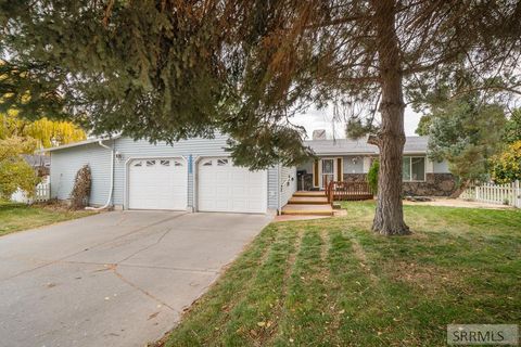 Photo of 1795 Olympia Drive, IDAHO FALLS, ID 83402 (MLS # 2180644)