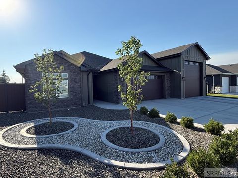 Photo of 1583 Lagoon Lane, TWIN FALLS, ID 83301 (MLS # 2179055)