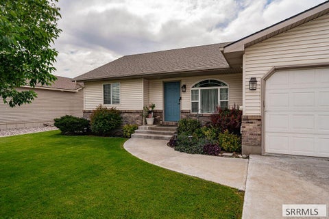 Townhouse For Sale - 3145 N Quaky Aspen Drive<br/> Bonneville County, IONA, ID 83427