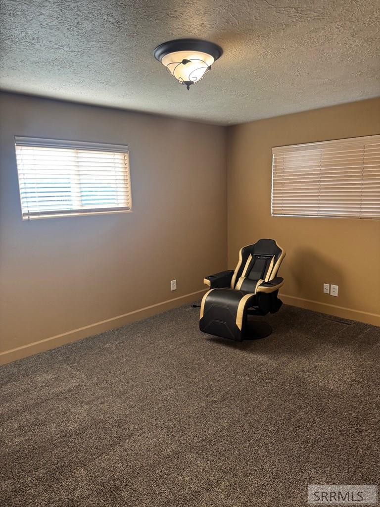 925 Jefferson Avenue