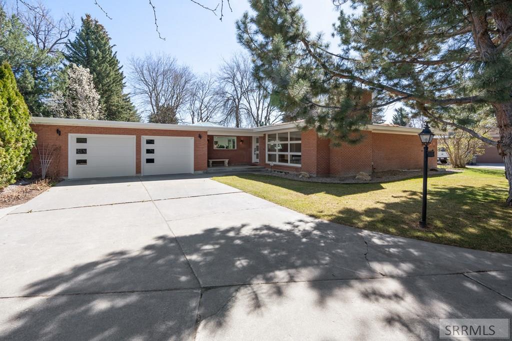 3004 Westmoreland Circle