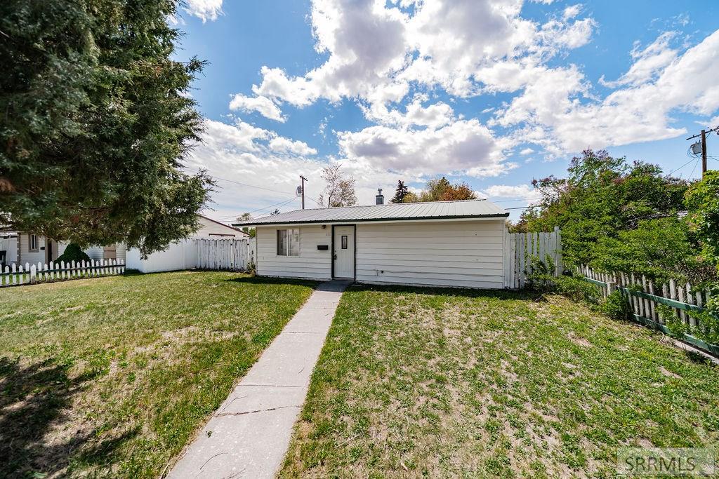 325 Bonneville Drive