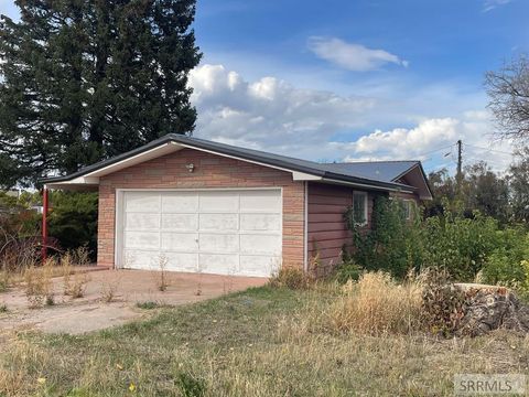 Photo of 3221 E County Line Road, IDAHO FALLS, ID 83401 (MLS # 2180177)