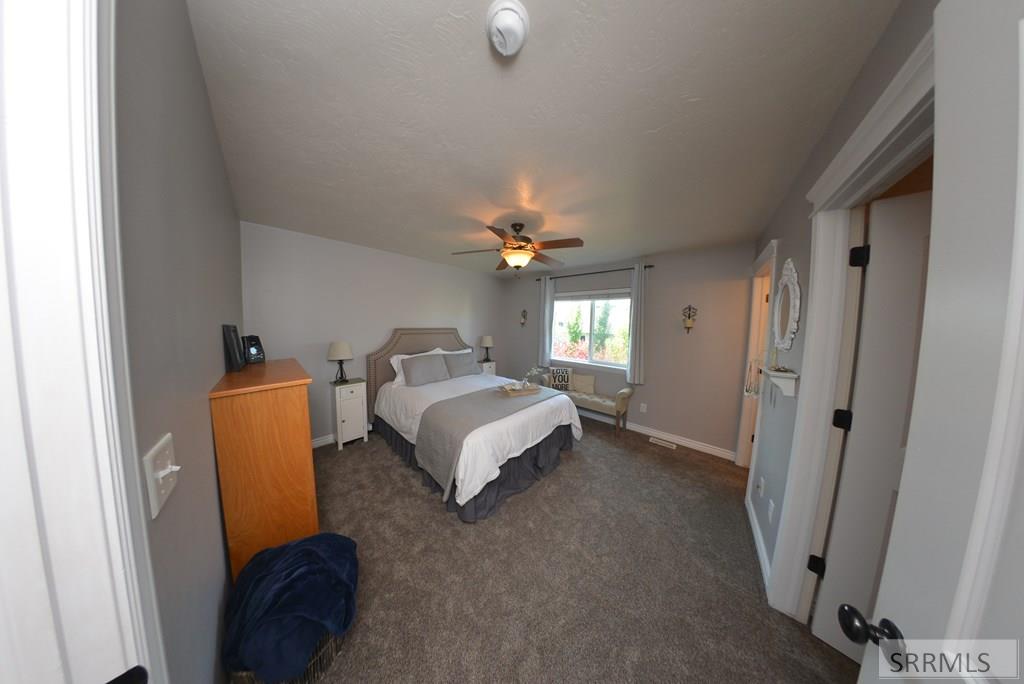 811 Park Street, REXBURG, Idaho image 7