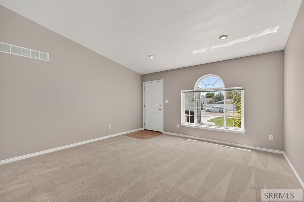 2907 Courtyard Circle