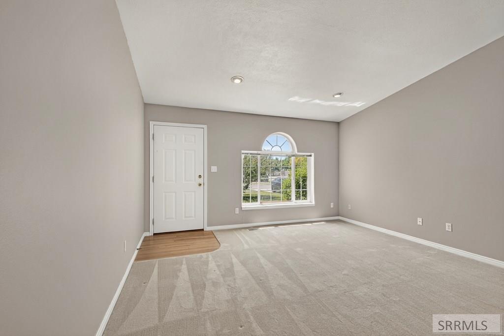 2907 Courtyard Circle