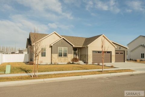 1597 Sandpiper Way IDAHO FALLS ID 83404