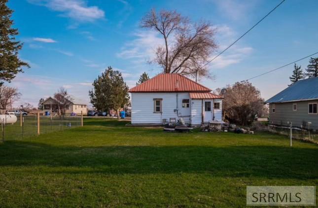 357 E Highland Street, ASHTON, Idaho image 8