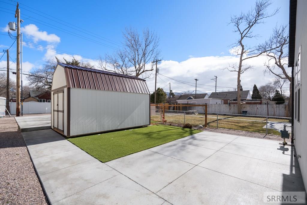 730 N 10th Avenue, POCATELLO, Idaho image 32