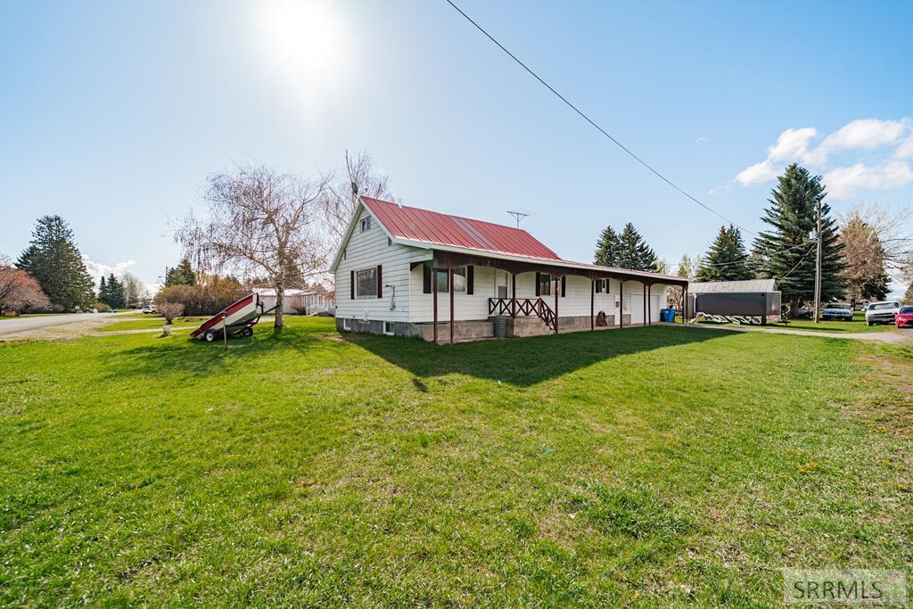 171 N 8th Street, ASHTON, Idaho image 1