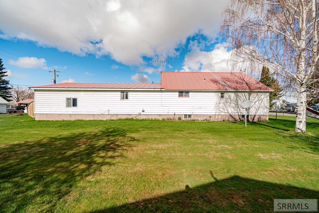 171 N 8th Street, ASHTON, Idaho image 7
