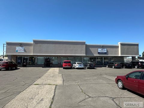 Photo of 560 E 1st Street, IDAHO FALLS, ID 83401 (MLS # 2174449)
