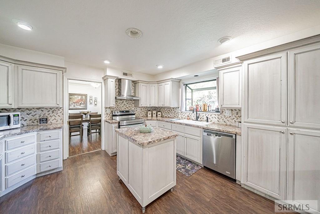 2137 Monticello Drive, IDAHO FALLS, Idaho image 4