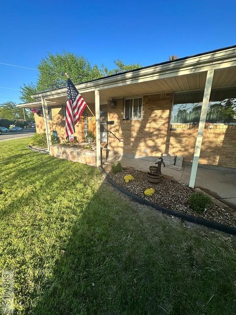 Photo of 794 Reed Avenue, IDAHO FALLS, ID 83402 (MLS # 2185829)