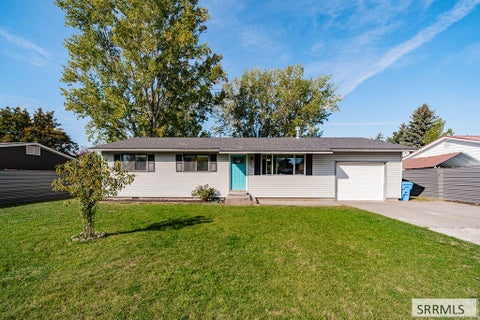Homes For Sale - 305 N Bob O Link Drive<br/> IDAHO FALLS, ID 83401