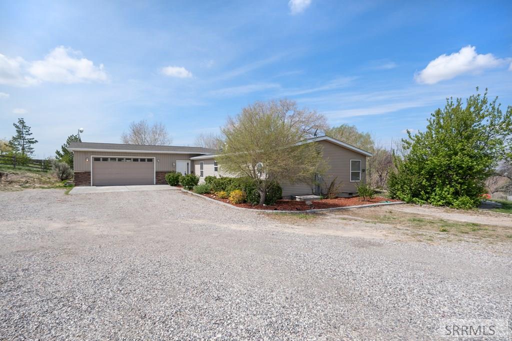 1196 N 1325 E, SHELLEY, Idaho image 2