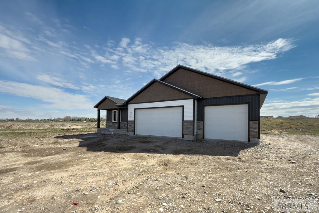 858 Jack Ln, IDAHO FALLS, Idaho image 2