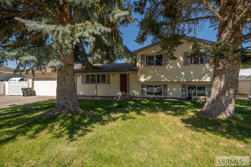 2340 Westcliff Drive, IDAHO FALLS, Idaho image 1