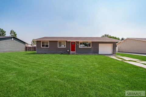 Homes For Sale - 300 N Farnsworth Drive<br/> IDAHO FALLS, ID 83401