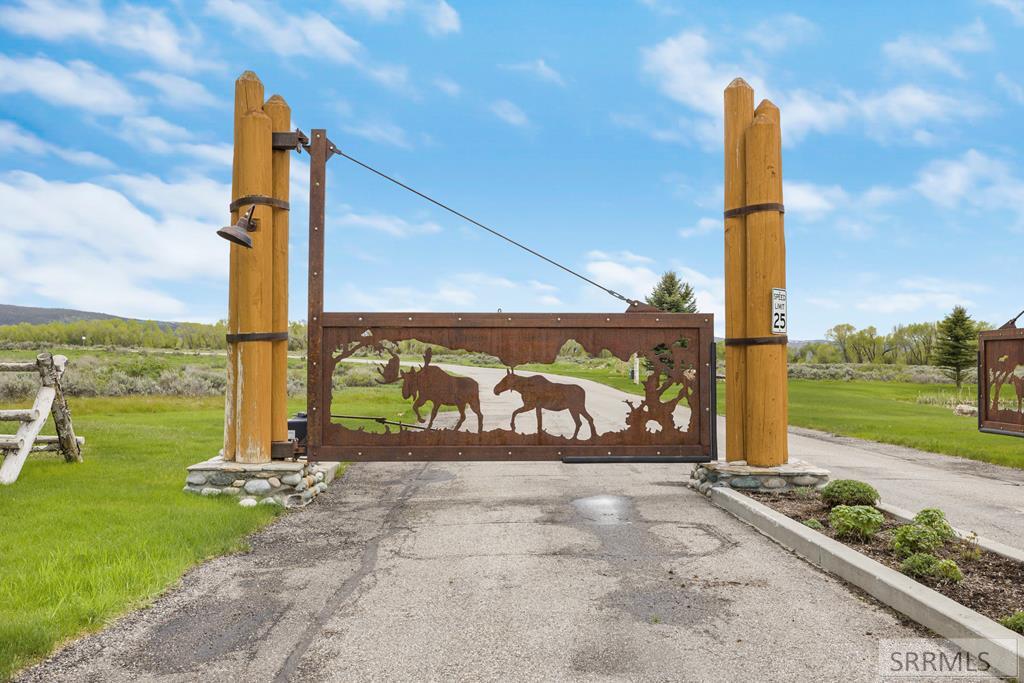 268 Lone Cowboy Road, DRIGGS, Idaho image 1
