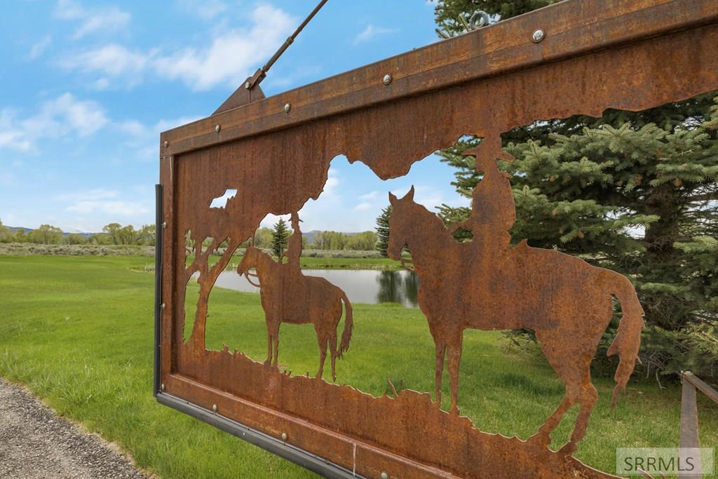 268 Lone Cowboy Road, DRIGGS, Idaho image 2