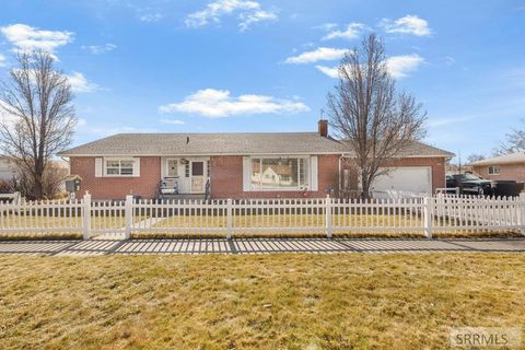 Photo of 325 W First St, RIGBY, ID 83442 (MLS # 2182290)