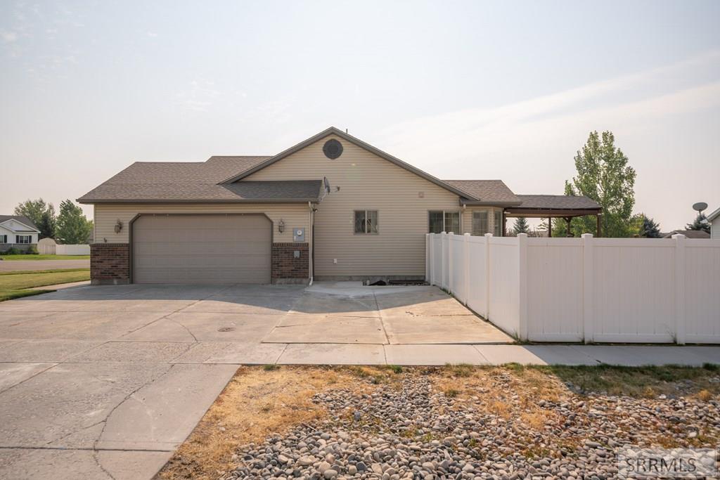 2874 N Midnight Blue Drive, IDAHO FALLS, Idaho image 8