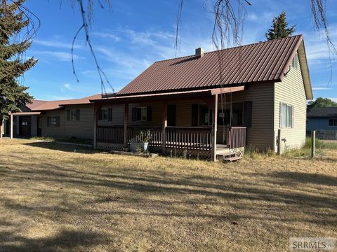 Photo of 3060 W 2500 N, ARCO, ID 83213 (MLS # 2179269)
