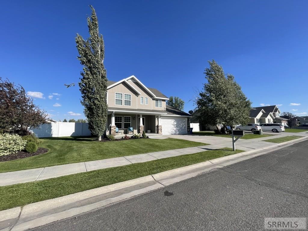 369 S Pine Avenue, SUGAR CITY, Idaho image 2