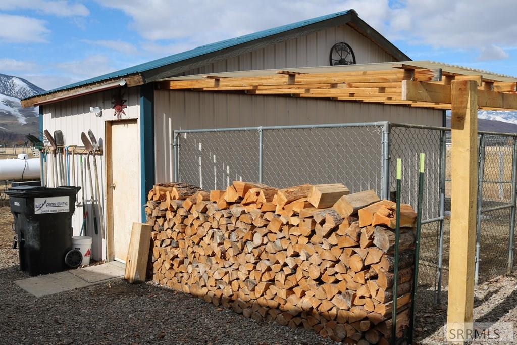 504 Bluebird Lane, CHALLIS, Idaho image 39