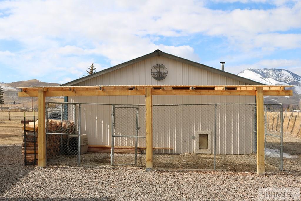 504 Bluebird Lane, CHALLIS, Idaho image 38
