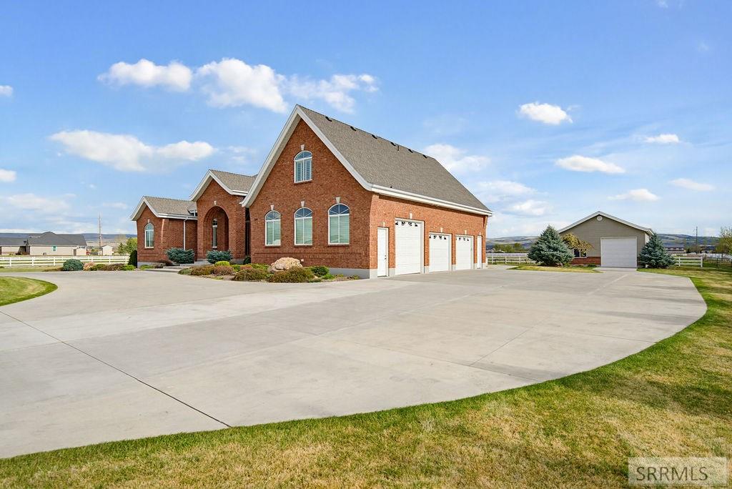 1248 Lazy Lane