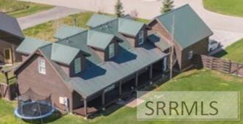 Photo of 9189 E Shelby Street, VICTOR, ID 83455 (MLS # 2179378)