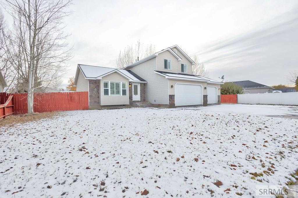 3960 E Deer Meadow Drive, IDAHO FALLS, Idaho image 3