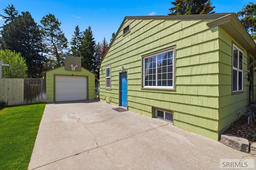 224 24th Street