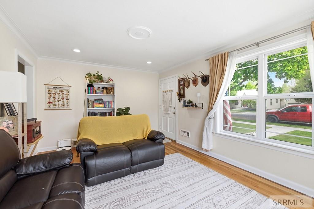 224 24th Street