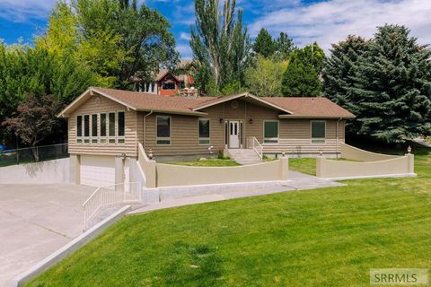 Photo of 2255 E Greenbrier Drive, IDAHO FALLS, ID 83404 (MLS # 2187658)