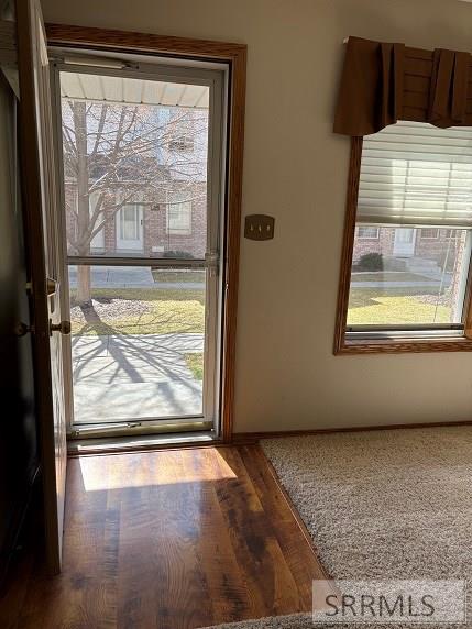 2412 St Clair Avenue 10